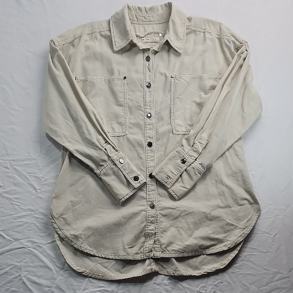 Casual Cream Button-Up Shirt